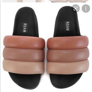 ROAM puffy slides
